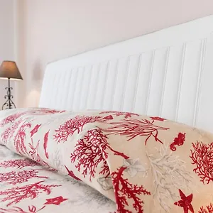  Bed & Breakfast La Castellese